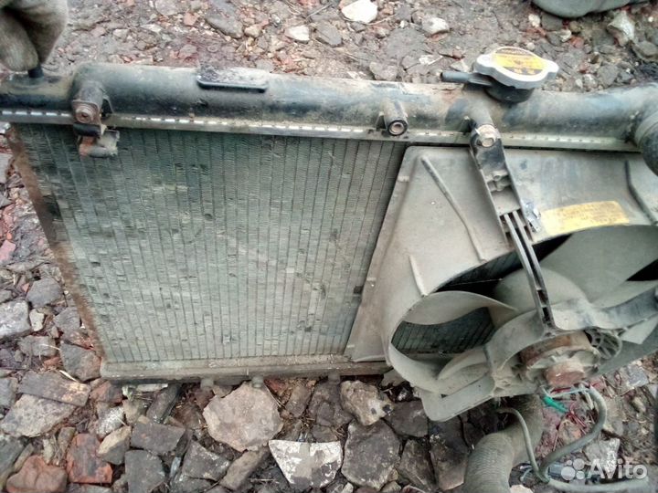 Радиатор охлаждения mitsubishi galant