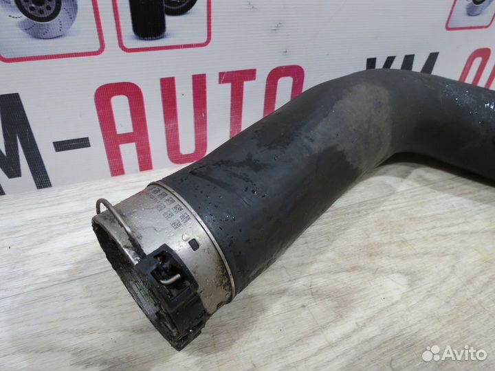 Патрубок интеркулера Bmw 5 F10