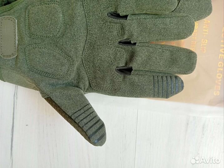 Перчатки тактические