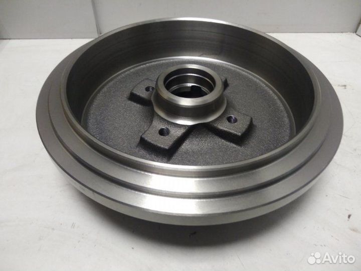 Барабан тормозной Volkswagen Passat B3 1988-1993