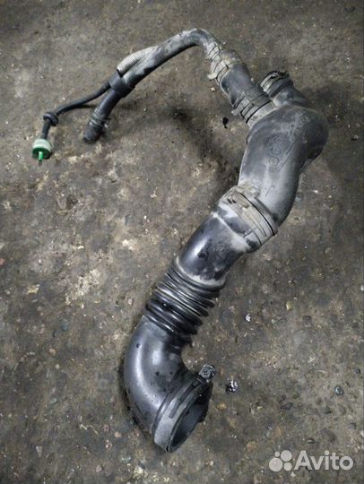 Гофра воздушного фильтра Mazda MPV