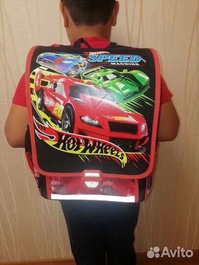 Рюкзак школьный