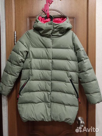 Пуховик на девочку