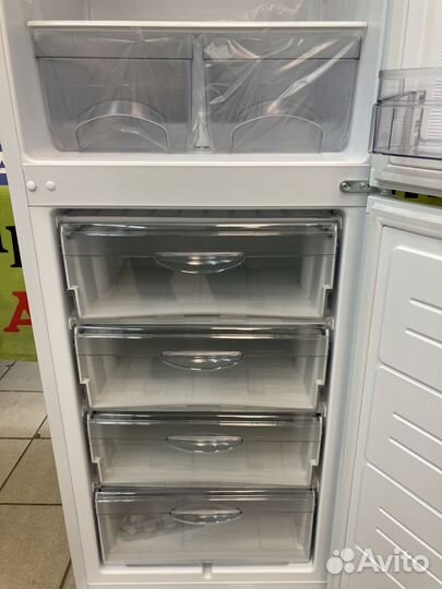 Холодильник Атлант 2 Мотора Новый