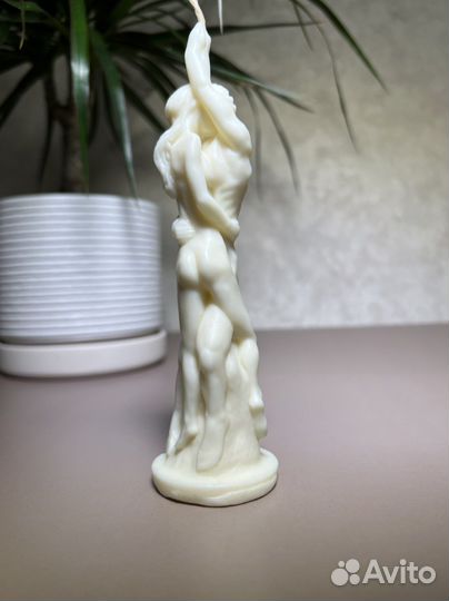 Свеча из пчелиного воска