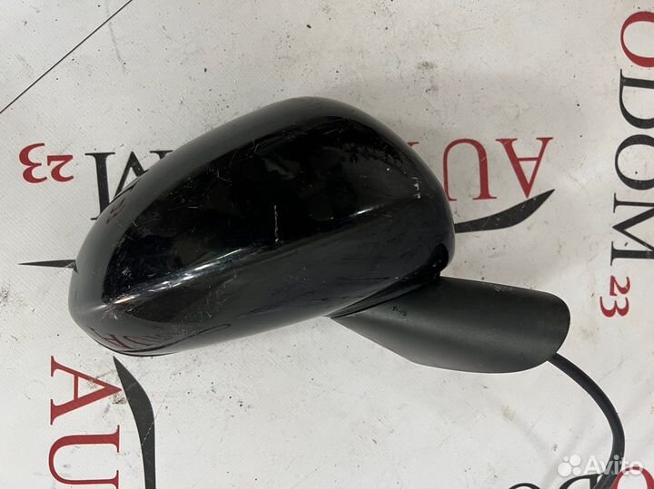 Зеркало правае Опель Корса Д