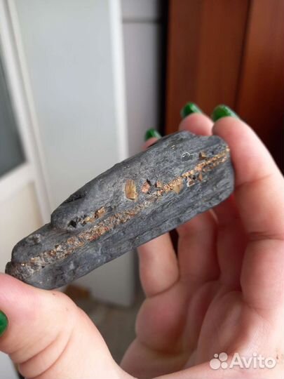 Пирит в породе