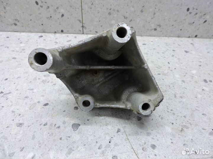 Кронштейн двигателя задний Honda Accord 7 CL, CM