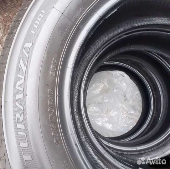 Bridgestone Turanza T001 225/60 R16 98V