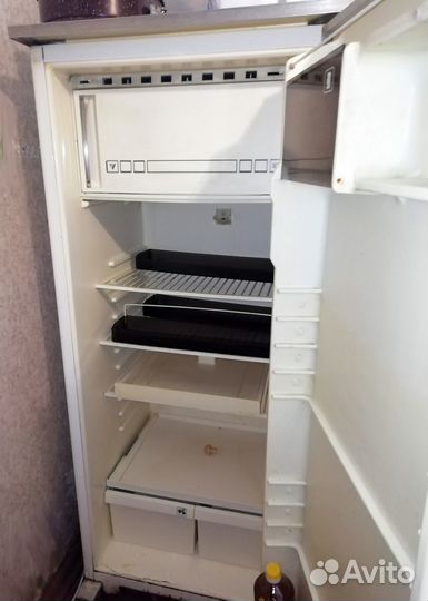 Холодильник полюс 10