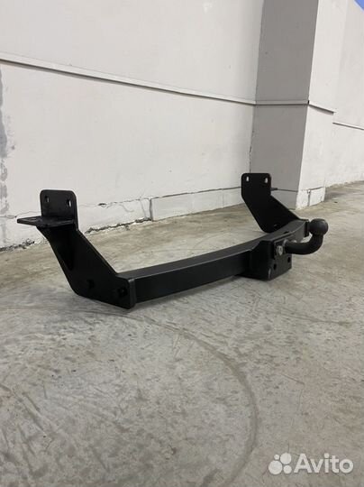 Фаркоп на Ford Maverick / Ford Escape