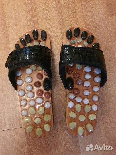 Массажные тапочки