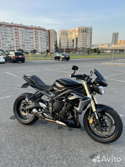 Triumph Street triple