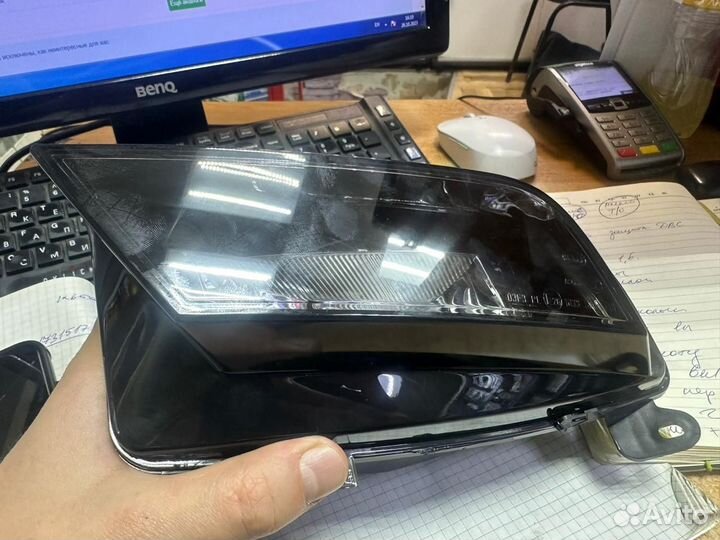 Фара противотуманная audi A4 11-15 Левая