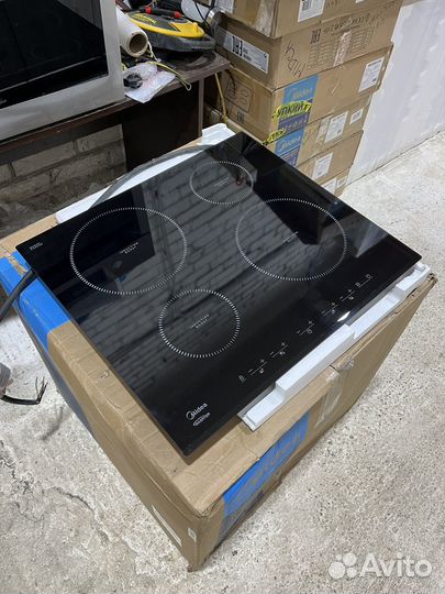 Индукционная Варочная панель Midea