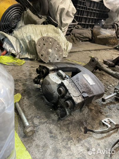 Тормоза передние audi q5