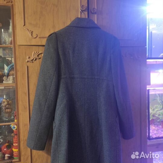 Пальто женское демисезонное 46