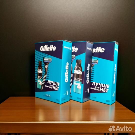Набор подарочный Gillette Mach 3