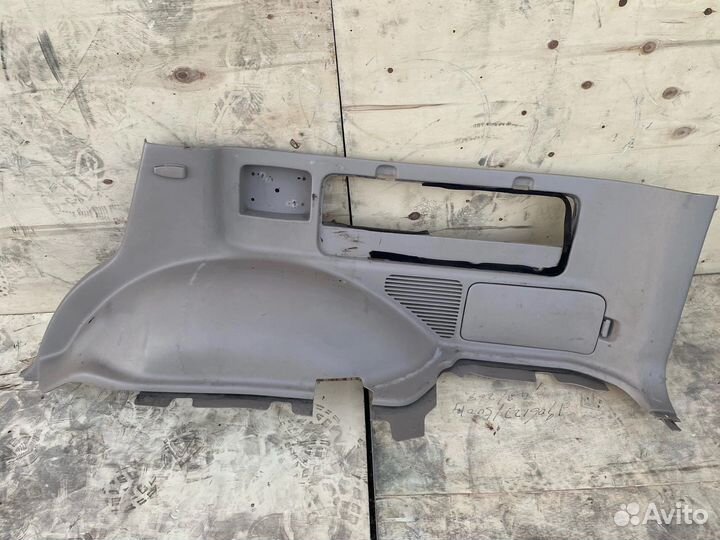 Пластик салона lexus lx 470