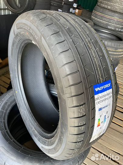Windforce Catchfors UHP 255/55 R18