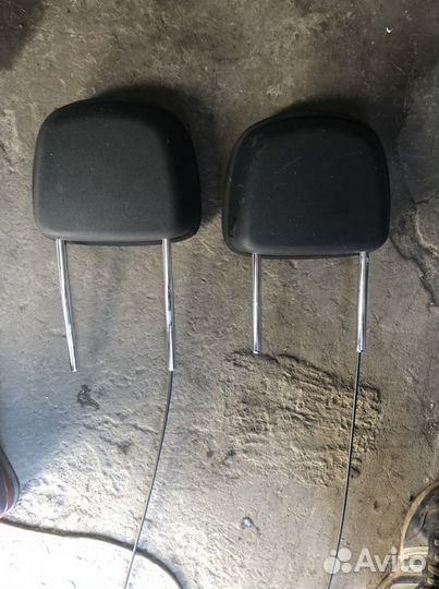 Подголовник передний Опель Инсигния