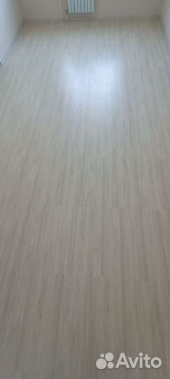 Ламинат от застройщика 100 м.кв
