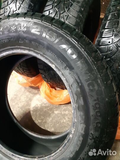 Continental IceContact 2 215/70 R16 100Q