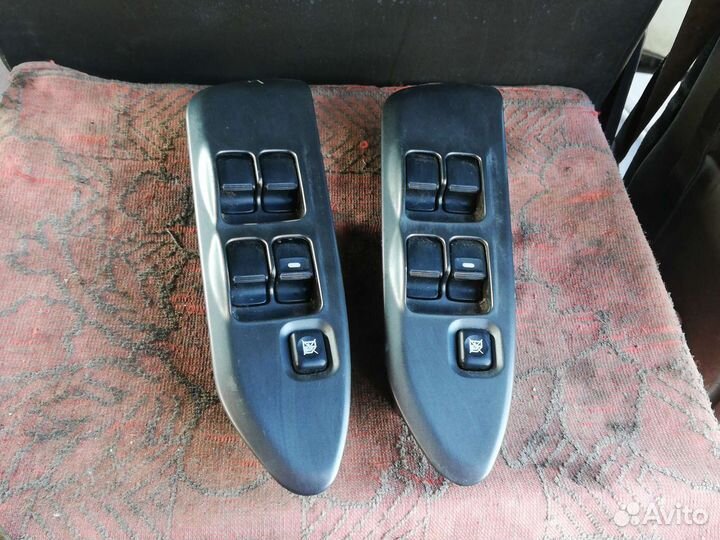 Блок стеклоподъемников Митсубиси Лансер 9,10