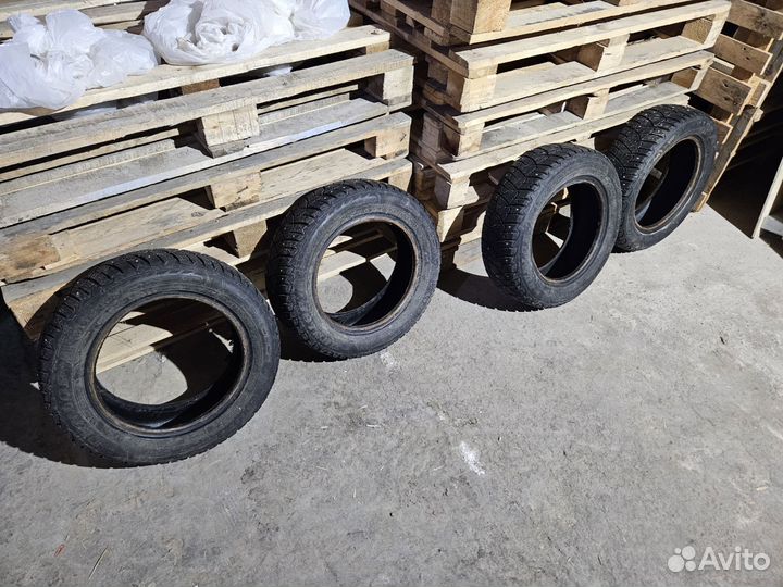 Dunlop Ice Touch 175/65 R14 82T