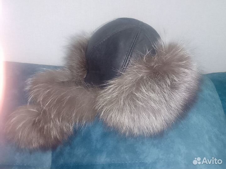 Шапка-ушанка из натуральной кожи и меха