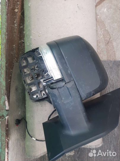 Правое зеркало Volkswagen krafter2