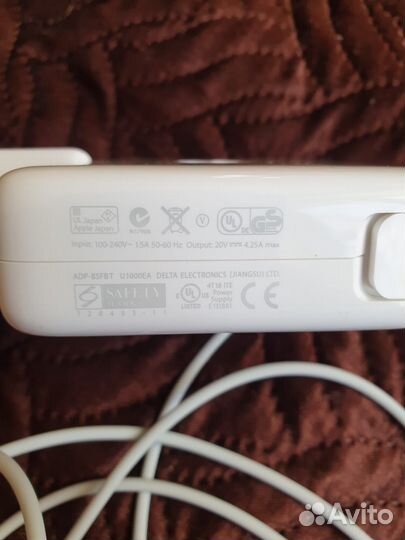 MagSafe 2 85w именно оригинальная зарядка