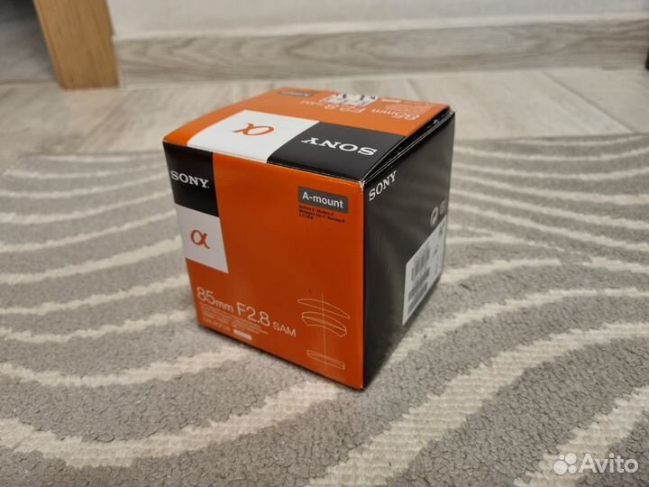 Объектив Sony 85mm F2.8 SAM (SAL85F28)