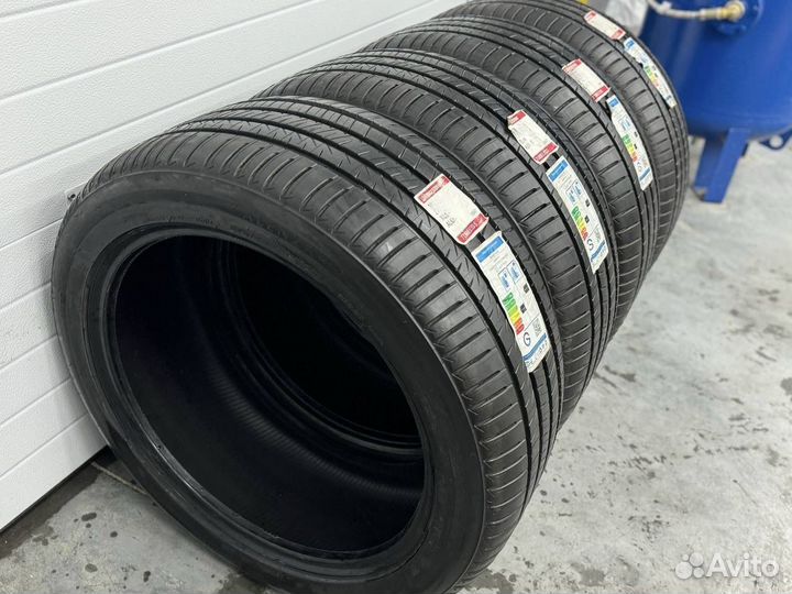 Bridgestone Alenza 001 275/50 R21 110