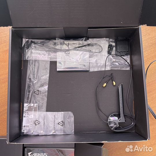 Материнская плата aorus z390 master