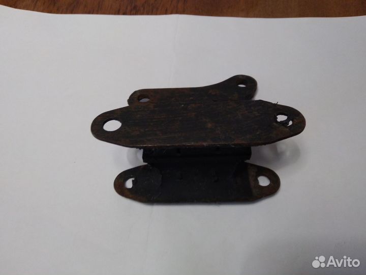 Подушка двигателя ваз 2101-2107