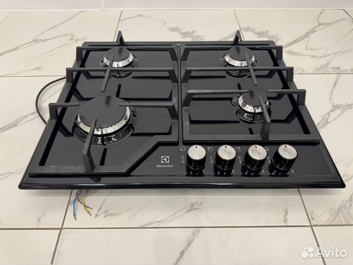 Италия газовая варояная панель Electrolux