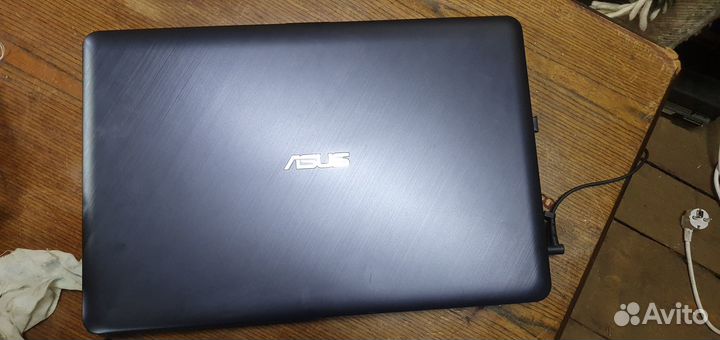 Ноутбук asus D543M
