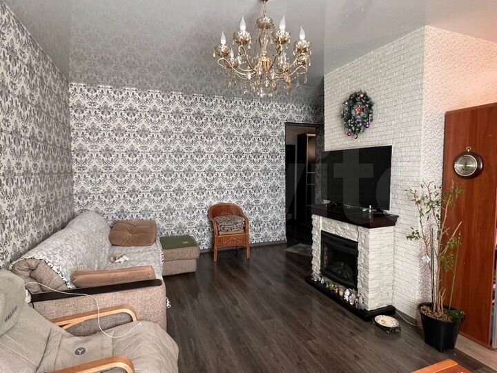 3-к. квартира, 76 м², 1/4 эт.