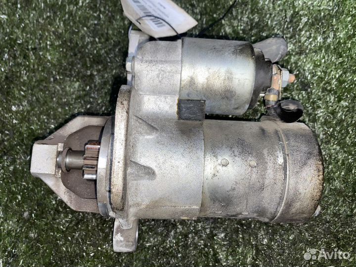 Стартер Nissan Serena C25 23300EN20A