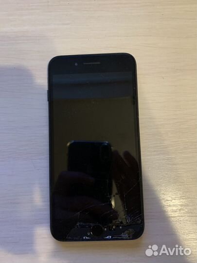 Телефоны iPhone