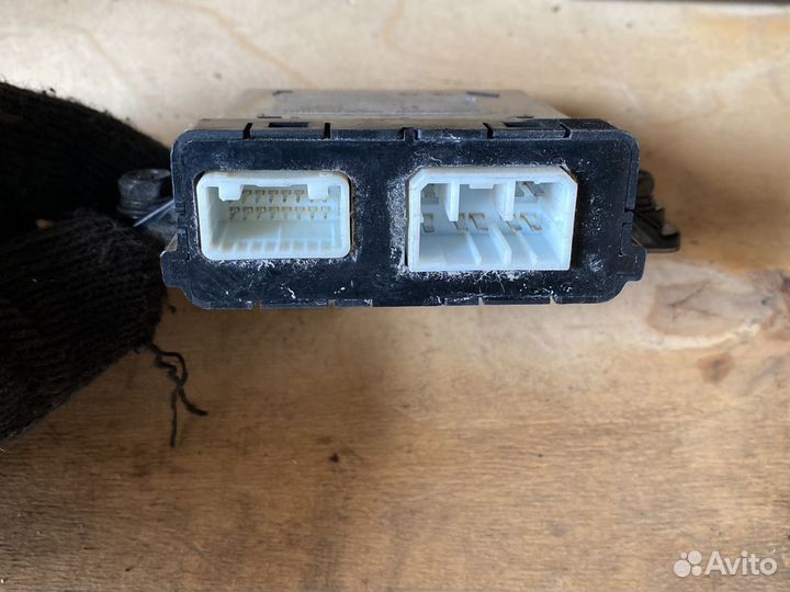 Блок управления светом Kia Quoris