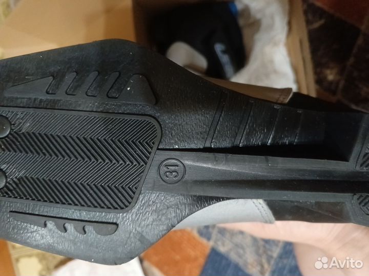 Продам ложные ботинки