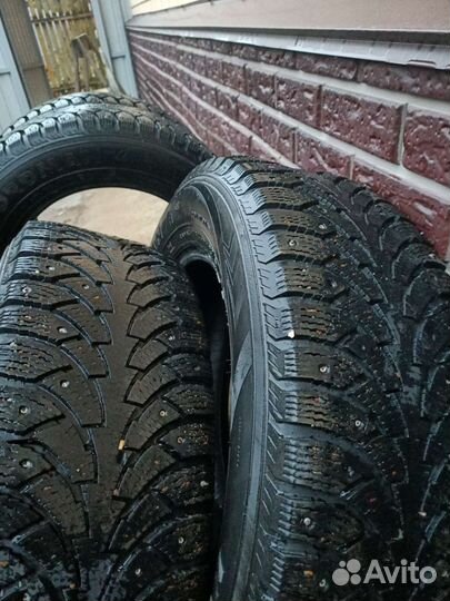 Nordman Nordman 4 215/65 R16