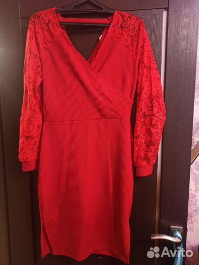 Платье женское