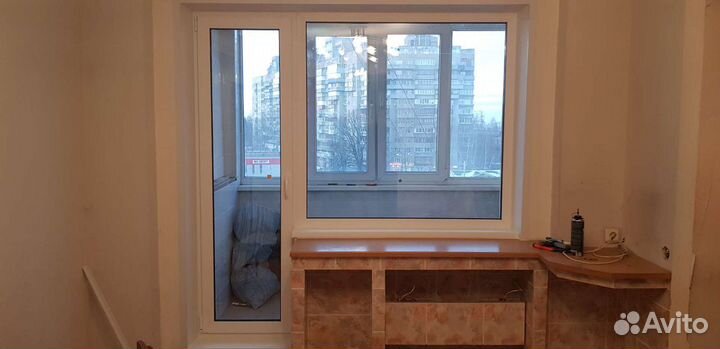 Пластиковое окно rehau 1300*1400 под ключ