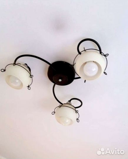 Люстра, Светильник потолочный