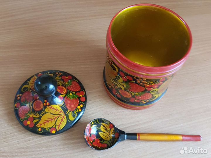 Бочёнок для мёда с крышкой и ложкой.Хохлома