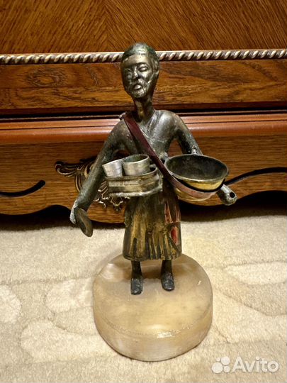 Бронзовая статуэтка СССР