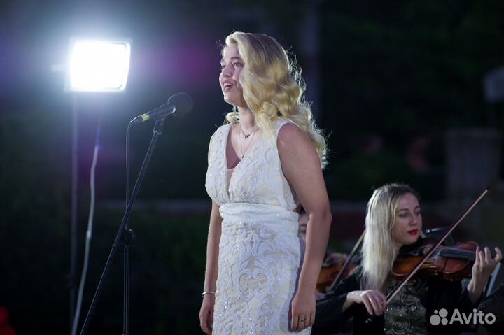 Педагог по вокалу